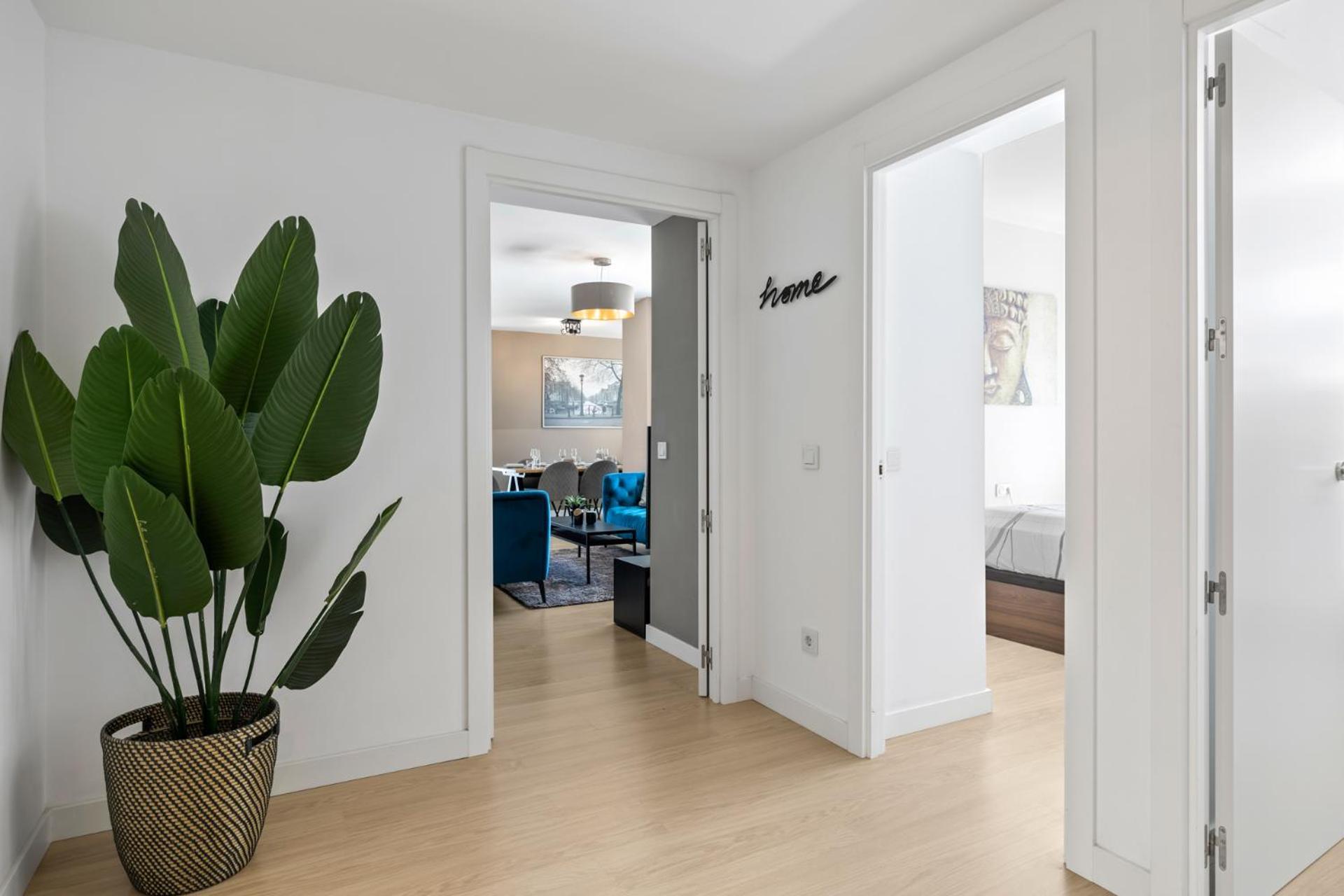 Luxury New Apartment City Center Estepona - Private Parking Exteriér fotografie